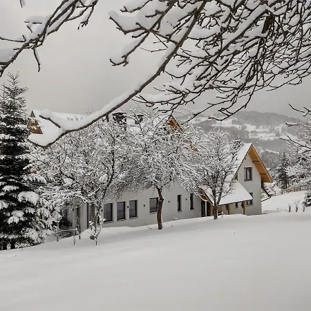 桃 Momo * Szczawnica